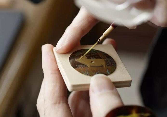 The 18k rose gold fake Chopard L.U.C XP watches have launched for only 88 pieces.
